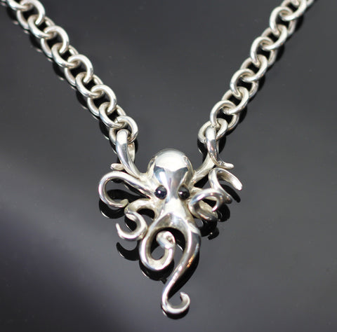 Octopus on heavy link chain-S1022HC