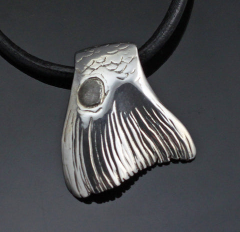 Redfish Tail Pendant-F1001