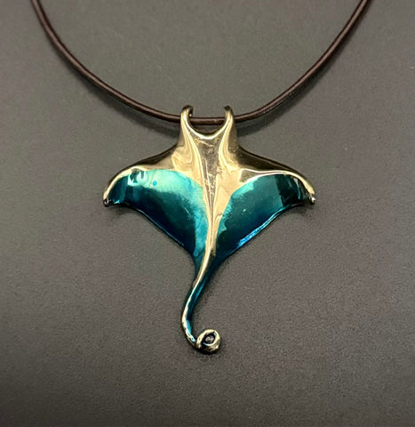 NEW! Bronze Manta Ray with Blue Patina Pendant-BRS1017-B