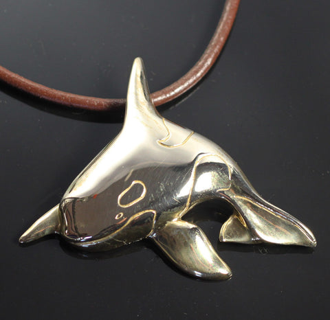 Bronze Orca Pendant – BRS1007