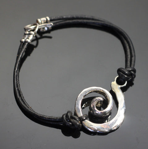 Spiral Leather Bracelet-BE1017