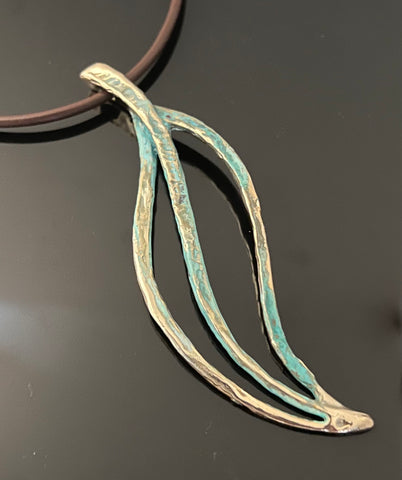 Bronze Lg Leaf Pendant