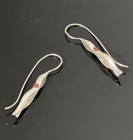 Squid Earrings Garnet-E1021G